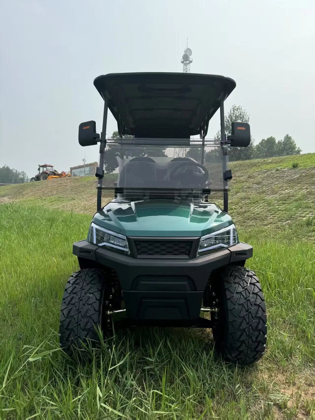 How Can Road Approved Golf Carts Improve Efficiency in Gated Communities?